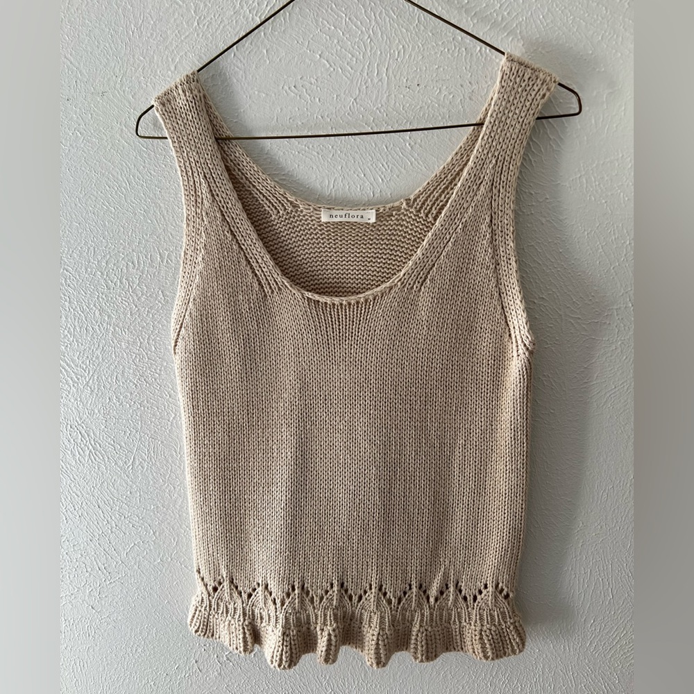 Neuflora Abbey top
